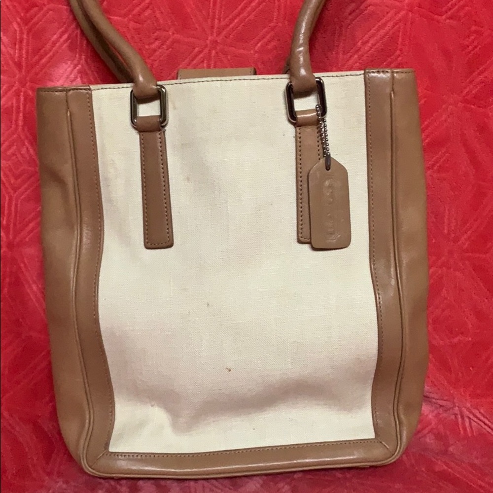 Perfect Coach  purse to sport this summer